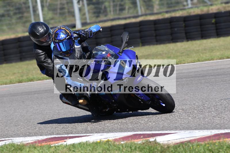 Archiv-2025/48 25.08.2025 Cornu Master School ADR/blau-bleu/0-4